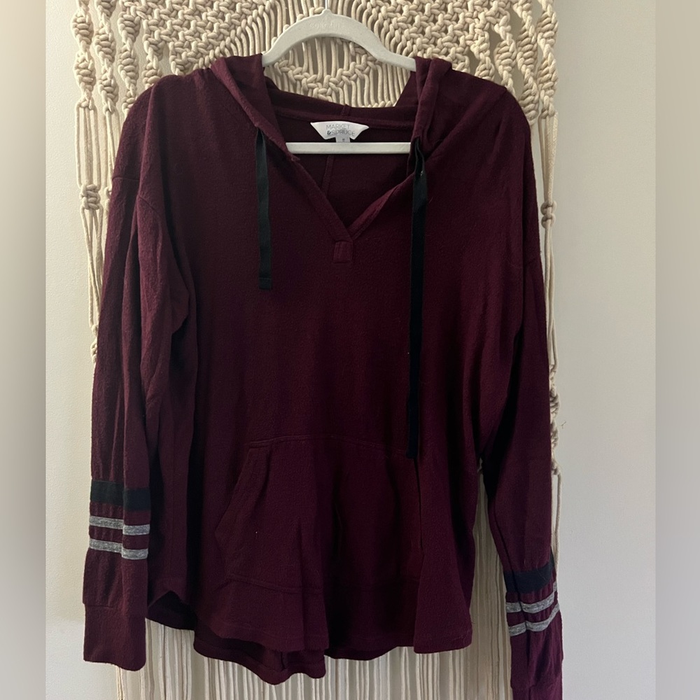 Market and spruce sweater